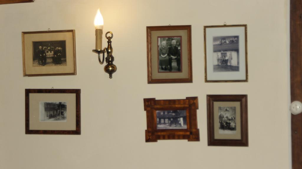 Pensjonat Nostalgia Sosnówka Exteriér fotografie